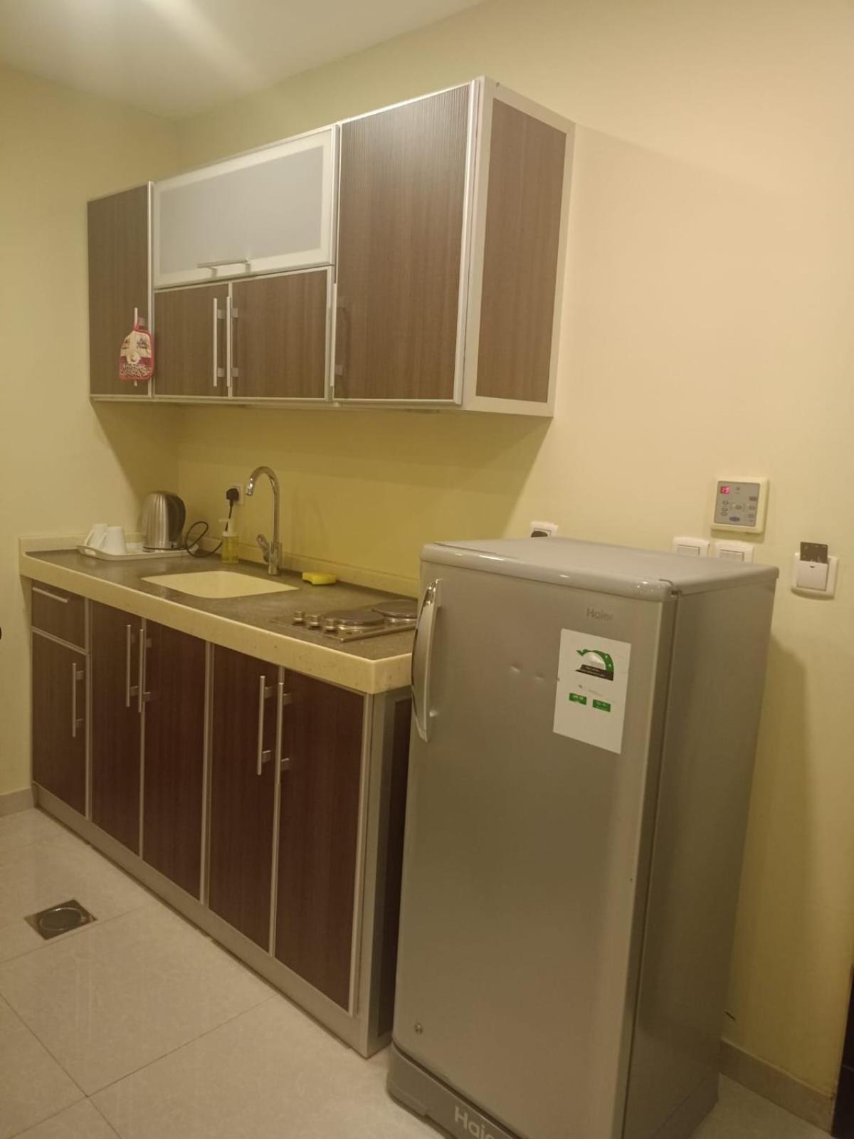 Rolana Furnished Apartments Джидда Екстер'єр фото