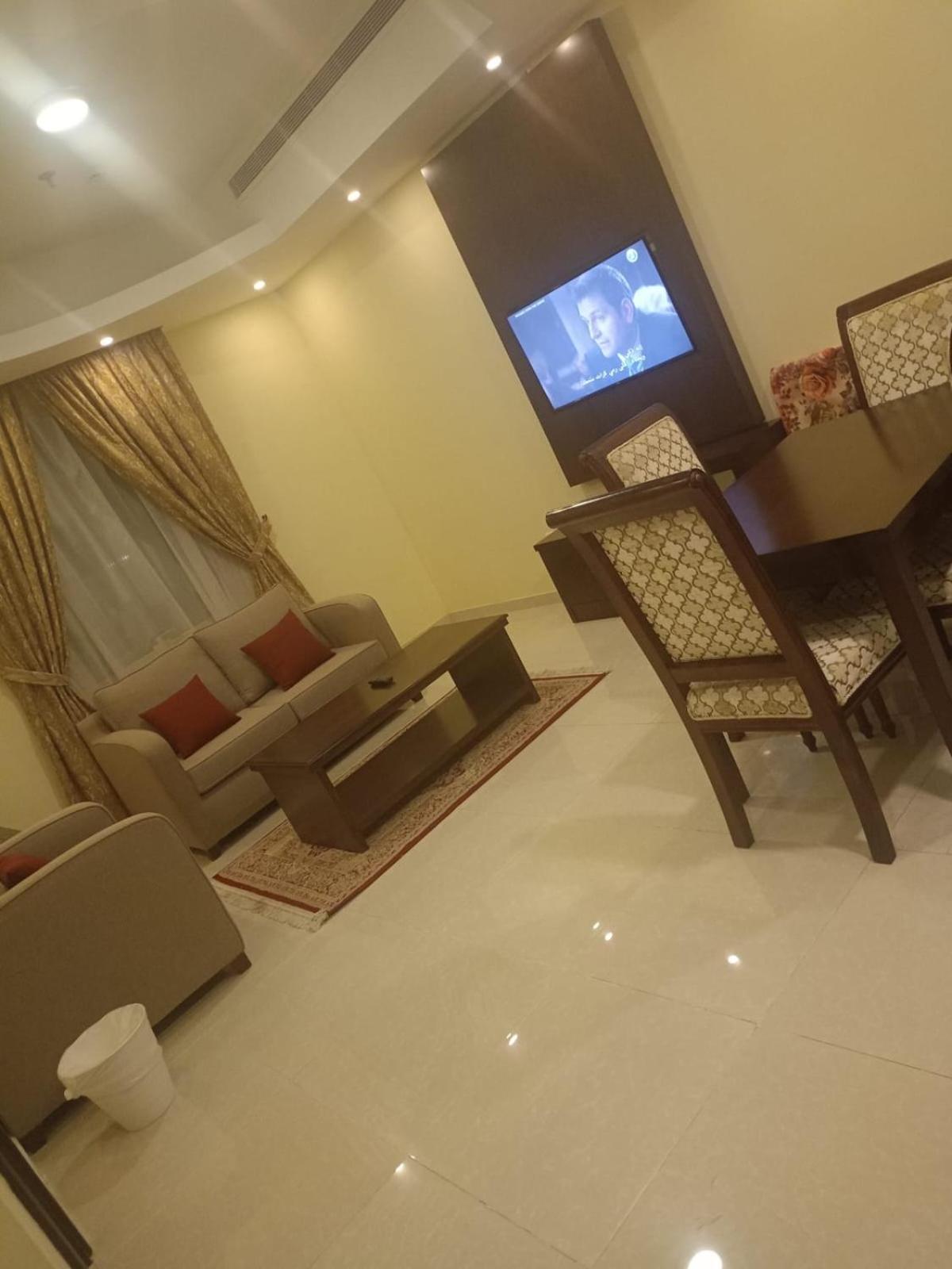 Rolana Furnished Apartments Джидда Екстер'єр фото