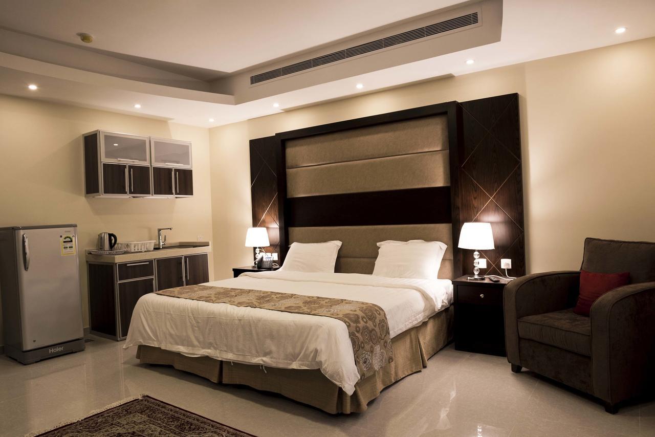 Rolana Furnished Apartments Джидда Екстер'єр фото