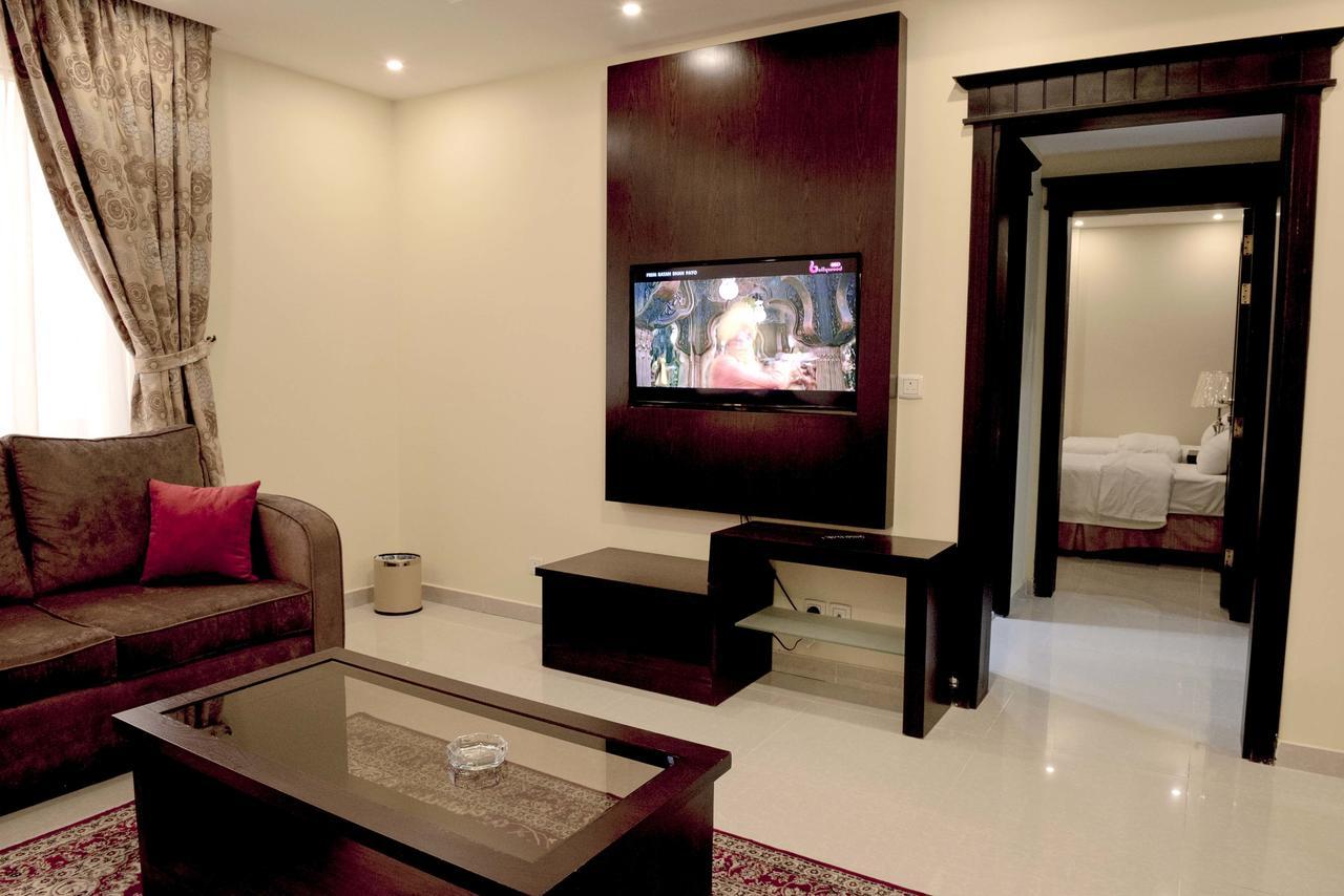 Rolana Furnished Apartments Джидда Екстер'єр фото